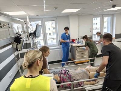 Click to zoom the picture.