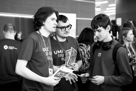 Click to zoom the picture.