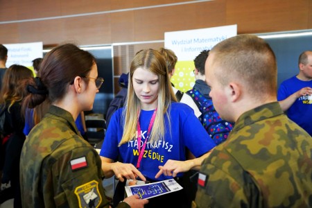 Click to zoom the picture.