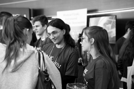 Click to zoom the picture.