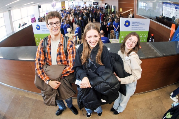 Click to zoom the picture.