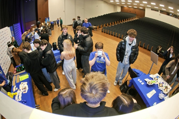 Click to zoom the picture.