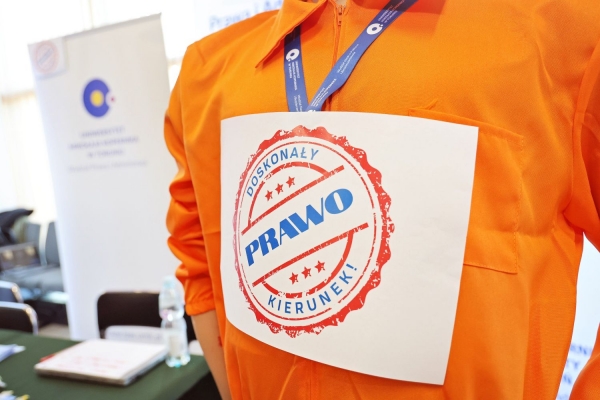 Click to zoom the picture.