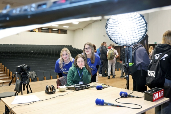 Click to zoom the picture.