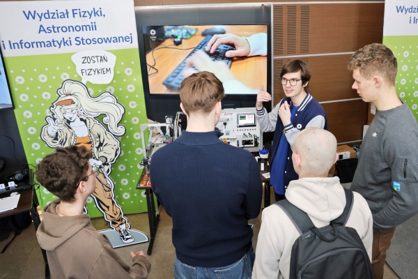 Click to zoom the picture.