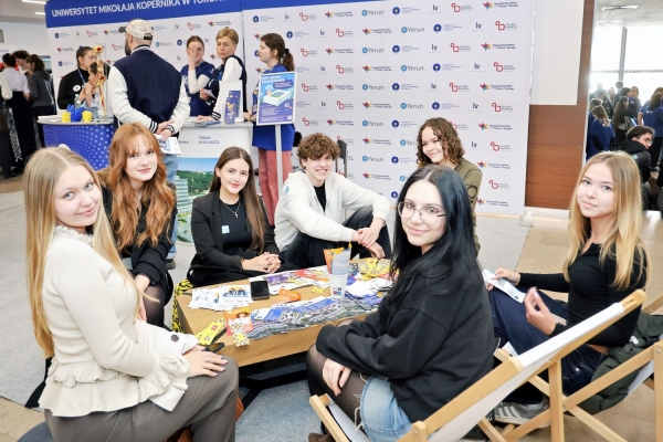 Click to zoom the picture.