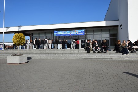 Kliknij, aby powiększyć zdjęcie.