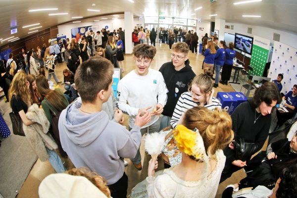 Kliknij, aby powiększyć zdjęcie.