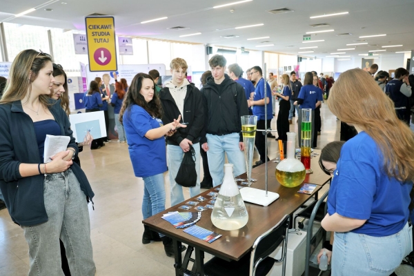 Kliknij, aby powiększyć zdjęcie.