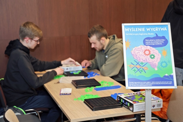 Kliknij, aby powiększyć zdjęcie.