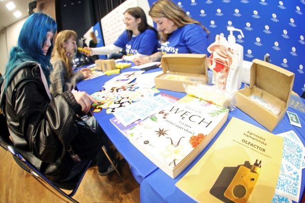 Kliknij, aby powiększyć zdjęcie.