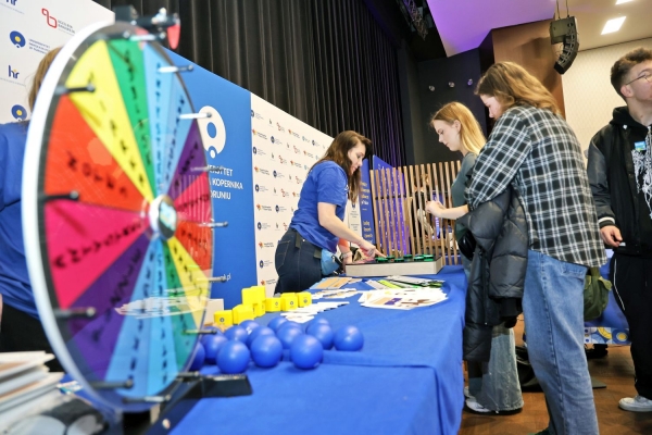 Kliknij, aby powiększyć zdjęcie.