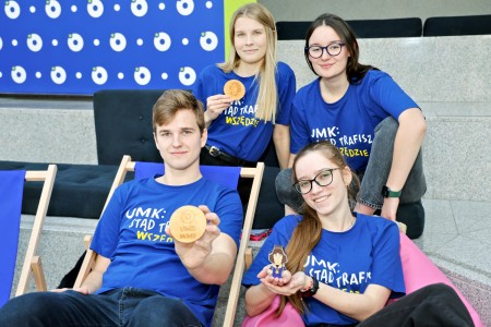 Click to zoom the picture.