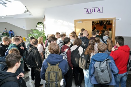 Click to zoom the picture.