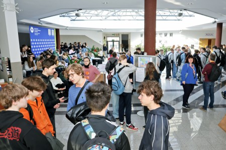 Click to zoom the picture.