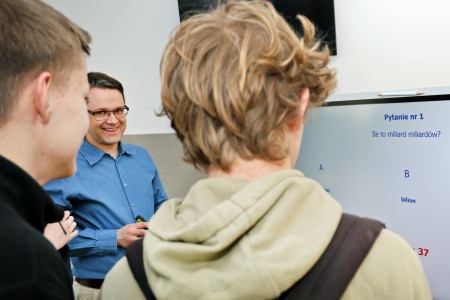 Click to zoom the picture.