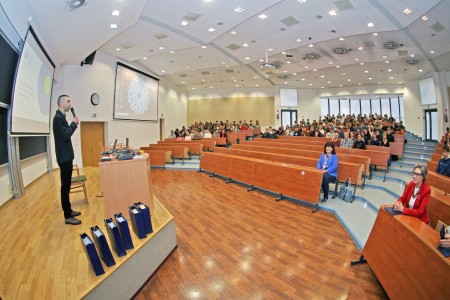 Click to zoom the picture.