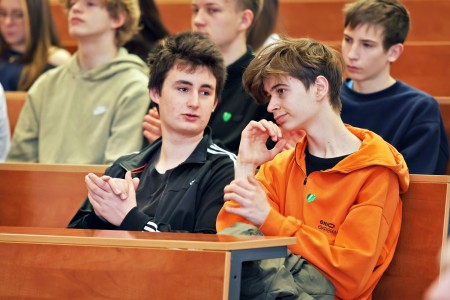 Click to zoom the picture.