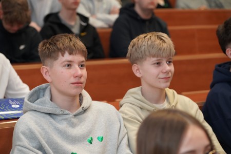 Click to zoom the picture.