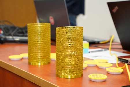 Click to zoom the picture.