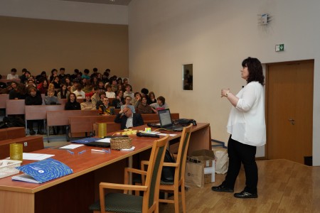 Click to zoom the picture.