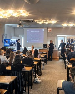 Kliknij, aby powiększyć zdjęcie.