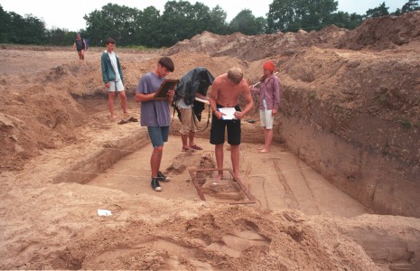 Click to zoom the picture.