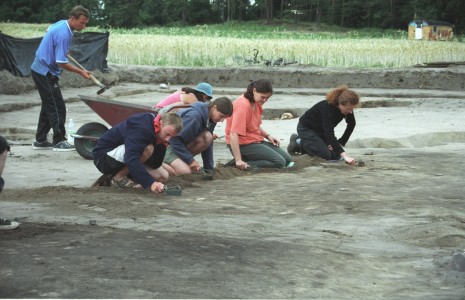 Click to zoom the picture.