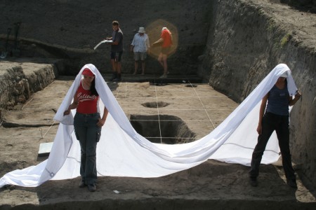 Click to zoom the picture.