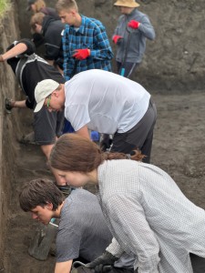 Click to zoom the picture.