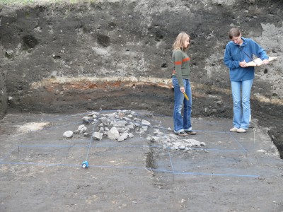 Click to zoom the picture.