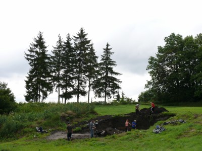 Click to zoom the picture.