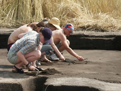 Click to zoom the picture.