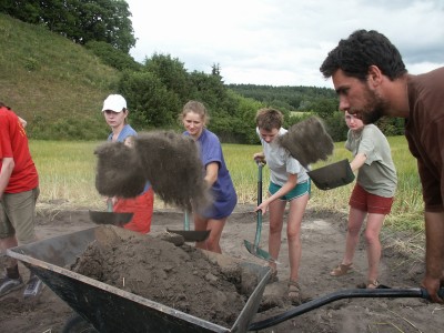 Click to zoom the picture.