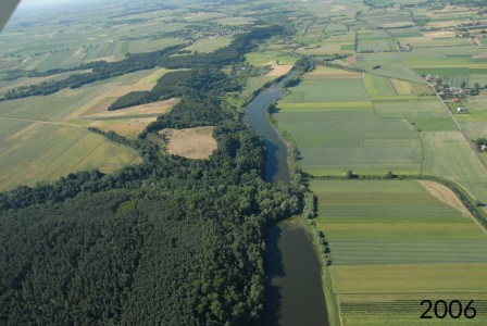 Click to zoom the picture.