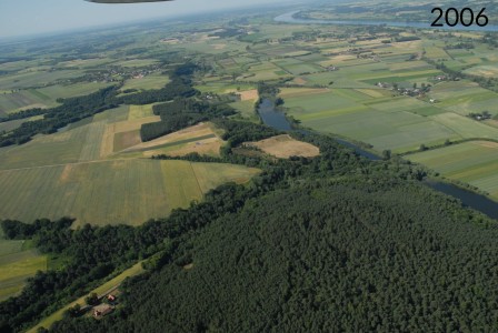 Click to zoom the picture.