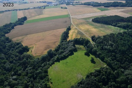 Click to zoom the picture.