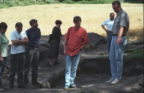 Click to zoom the picture.