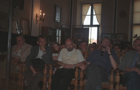 Click to zoom the picture.