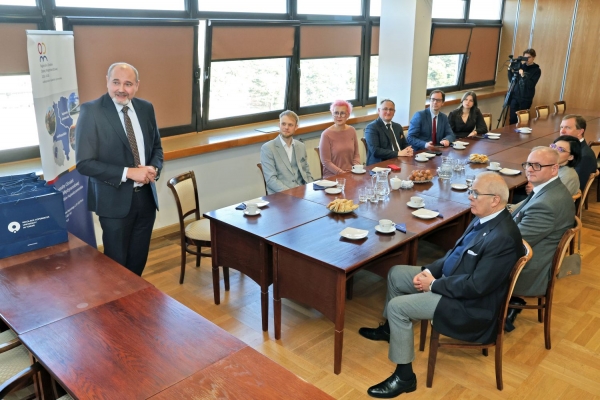 Kliknij, aby powiększyć zdjęcie.