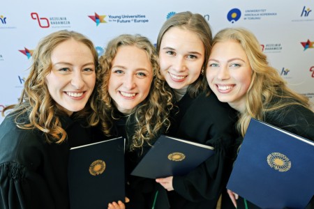 Kliknij, aby powiększyć zdjęcie.