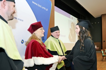 Kliknij, aby powiększyć zdjęcie.