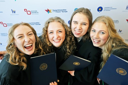 Kliknij, aby powiększyć zdjęcie.