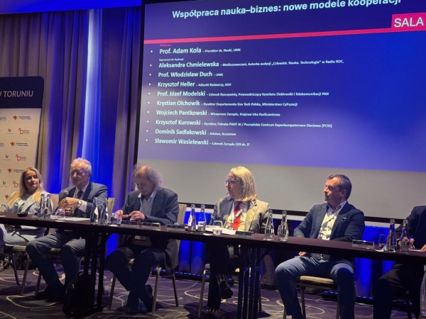 Click to zoom the picture.