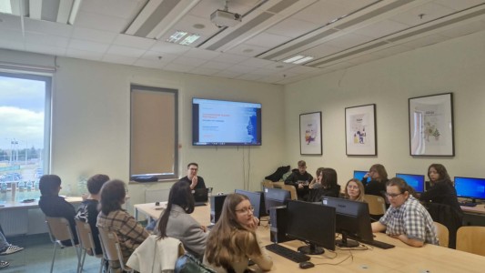 Click to zoom the picture.