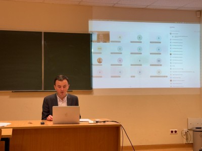 Click to zoom the picture.