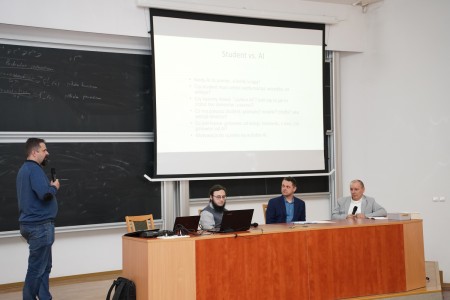 Click to zoom the picture.