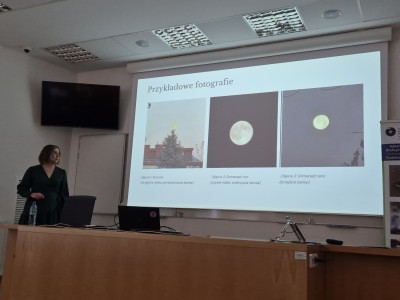  Kadry z finału w salach wykładowych Instytutu Fizyki. Kliknij, aby powiększyć zdjęcie.