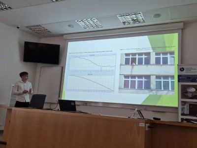  Kadry z finału w salach wykładowych Instytutu Fizyki. Kliknij, aby powiększyć zdjęcie.