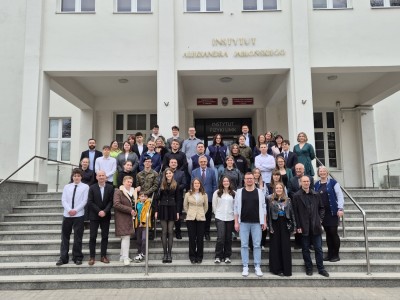  Kadry z finału w salach wykładowych Instytutu Fizyki. Kliknij, aby powiększyć zdjęcie.